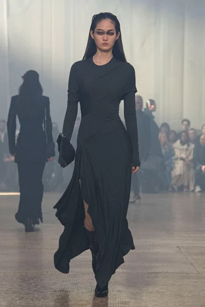 Look 33